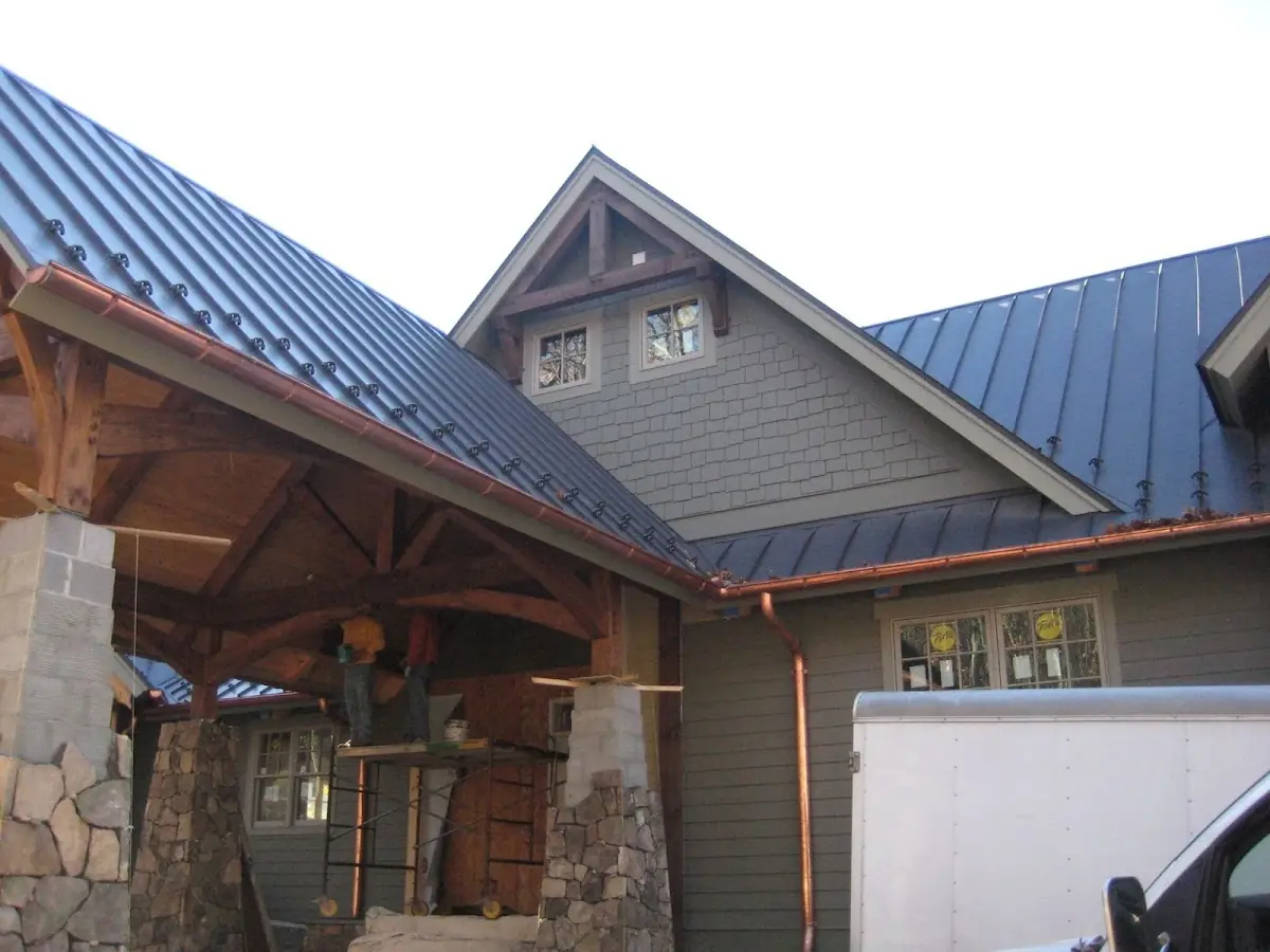 Craftsman Roofing team delivering quality roofing work in Learn Settlement